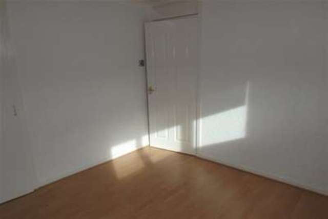  Image of 3 bedroom Terraced house to rent in Glen Eagles East Kilbride Glasgow G74 at Glasgow, G74 2JN