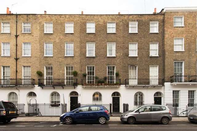  Image of 2 bedroom Apartment to rent in Gloucester Place London NW1 at Baker Street NW1 6DS Baker Street, NW1 6DS