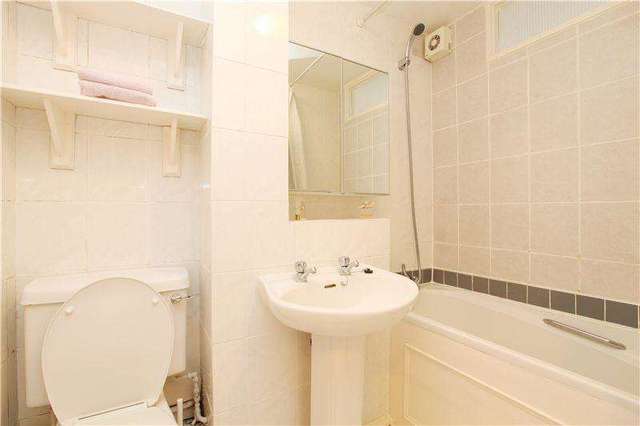  Image of 2 bedroom Apartment to rent in Gloucester Place London NW1 at Baker Street NW1 6DS Baker Street, NW1 6DS