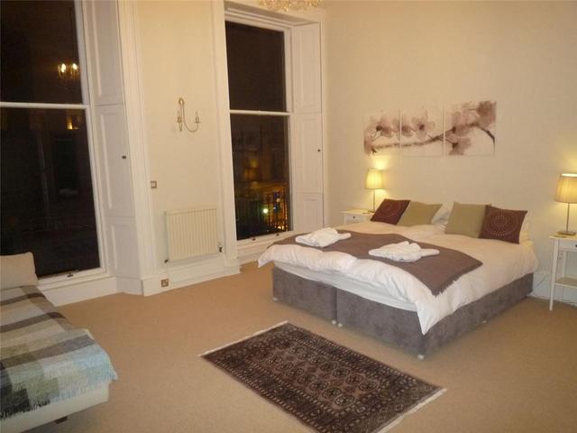  Image of 2 bedroom Flat to rent in Gloucester Place Edinburgh EH3 at New Town Edinburgh Edinburgh, EH3 6EE