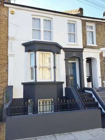  Image of 4 bedroom Terraced house to rent in Glyn Road London E5 at Glyn Road  London, E5 0JP