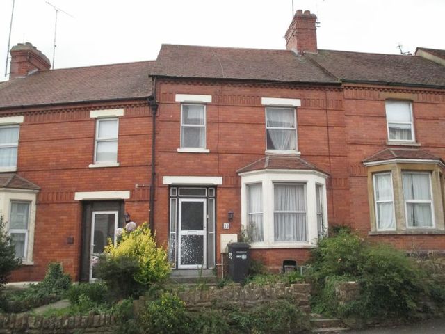  Image of 3 bedroom Terraced house for sale in Goldcroft Yeovil BA21 at Goldcroft  Yeovil, BA21 4DH
