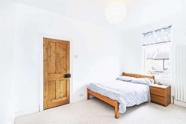  Image of 3 bedroom Terraced house for sale in Goodman Road London E10 at London, E10 6JG