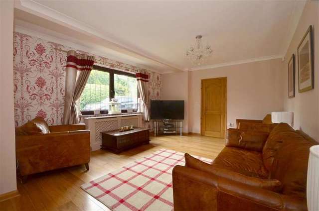  Image of 5 bedroom Detached house for sale in Headcorn Road Grafty Green Maidstone ME17 at Maidstone Kent Maidstone, ME17 2AP
