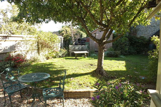  Image of 3 bedroom Semi-Detached house for sale in Danes Court Great Coxwell Faringdon SN7 at Great Coxwell Oxfordshire, SN7 7NE