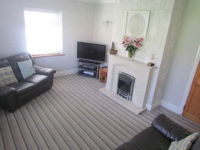  Image of 3 bedroom Detached house for sale in Green Lane Bevere Worcester WR3 at Bevere Worcestershire Worcester, WR3 7QG