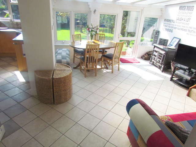  Image of 3 bedroom Detached house for sale in Green Lane Bevere Worcester WR3 at Bevere Worcestershire Worcester, WR3 7QG