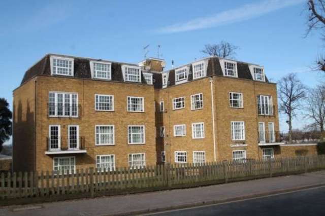  Image of 2 bedroom Apartment to rent in Lower Road Harrow HA2 at Greville House Lower Road Harrow, HA2 0HB