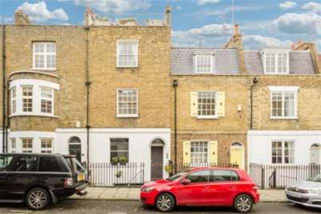  Image of 1 bedroom Flat to rent in Campden Street London W8 at London, W8 7EP