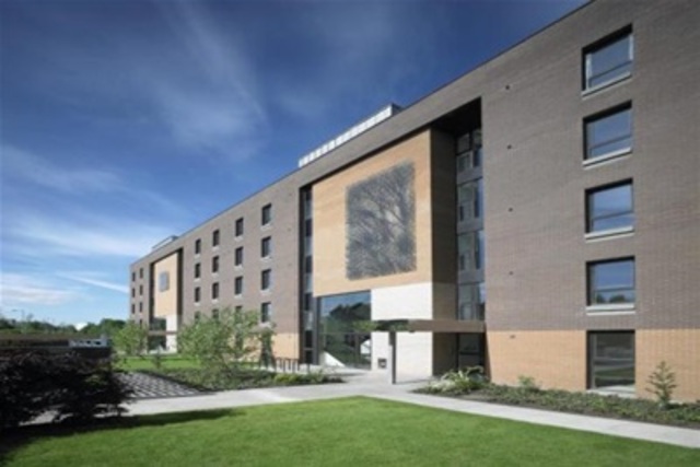  Image of 2 bedroom Flat to rent in Haggs Gate Glasgow G41 at Dumbreck Glasgow Glasgow, G41 4BB