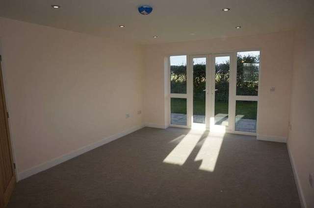  Image of 4 bedroom Semi-Detached house for sale in Hallworthy Camelford PL32 at Hallworthy Camelford, PL32 9SH
