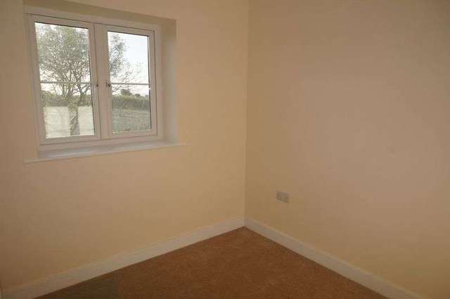  Image of 4 bedroom Semi-Detached house for sale in Hallworthy Camelford PL32 at Hallworthy Camelford, PL32 9SH