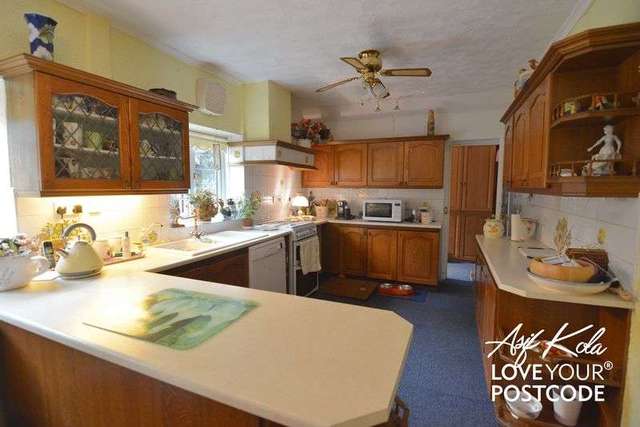  Image of 5 bedroom Detached house for sale in Handsworth Wood Road Handsworth Birmingham B20 at Handsworth Wood Road Handsworth Wood Birmingham, B20 2DQ