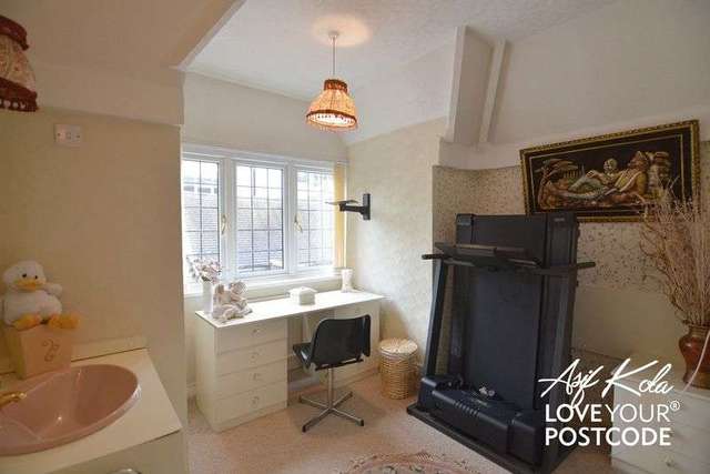  Image of 5 bedroom Detached house for sale in Handsworth Wood Road Handsworth Birmingham B20 at Handsworth Wood Road Handsworth Wood Birmingham, B20 2DQ