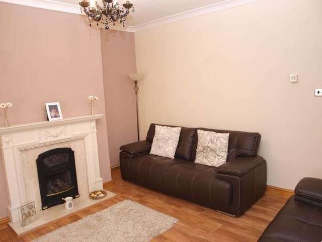  Image of 2 bedroom Terraced house to rent in Harbour Lane Milnrow Rochdale OL16 at Harbour Lane Milnrow Rochdale, OL16 4EL