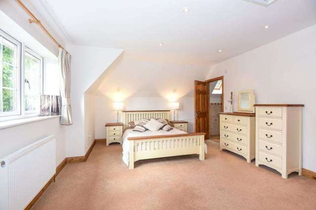  Image of 5 bedroom Detached house for sale in Elms Road Harrow Weald Harrow HA3 at Harrow Weald  Harrow Weald, HA3 6BT