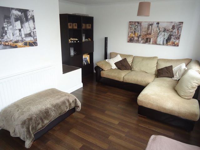  Image of 4 bedroom Terraced house for sale in Hatfield Crescent Hemel Hempstead HP2 at Hatfield Crescent  Hemel Hempstead, HP2 6DA