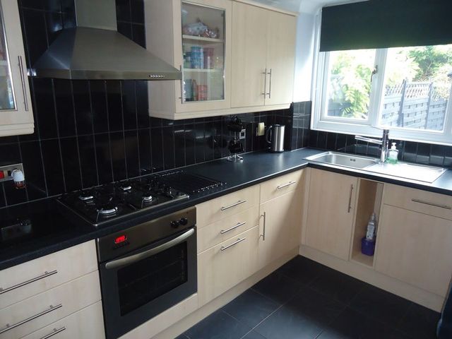  Image of 4 bedroom Terraced house for sale in Hatfield Crescent Hemel Hempstead HP2 at Hatfield Crescent  Hemel Hempstead, HP2 6DA