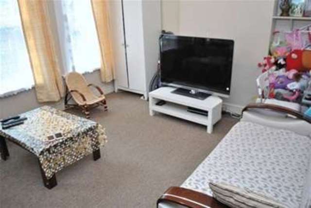  Image of 1 bedroom Flat to rent in Hawarden Road London E17 at Hawarden Road  London, E17 6NS