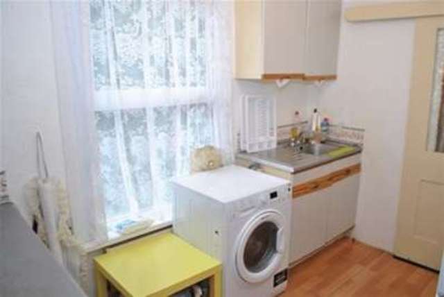  Image of 1 bedroom Flat to rent in Hawarden Road London E17 at Hawarden Road  London, E17 6NS