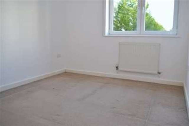  Image of 2 bedroom Flat to rent in Hawker Place London E17 at Hawker Place  London, E17 4GD