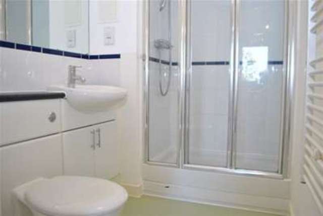  Image of 2 bedroom Flat to rent in Hawker Place London E17 at Hawker Place  London, E17 4GD