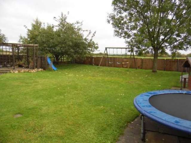  Image of 4 bedroom Detached house for sale in Hawthorn Walk Sturton by Stow Lincoln LN1 at Lincoln Lincolnshire Lincoln, LN1 2BL