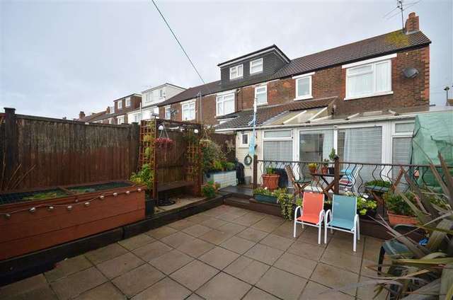  Image of 3 bedroom End of Terrace for sale in Hayling Avenue Portsmouth PO3 at Portsmouth Hampshire Portsmouth, PO3 6EE