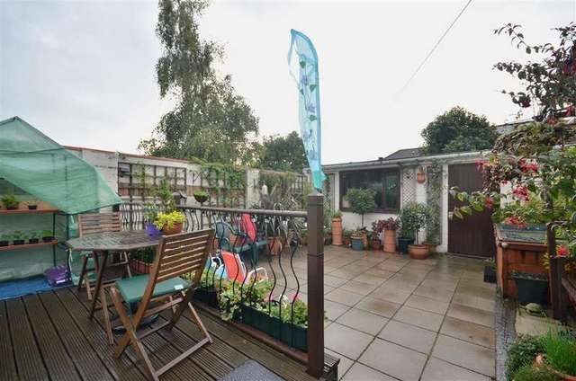  Image of 3 bedroom End of Terrace for sale in Hayling Avenue Portsmouth PO3 at Portsmouth Hampshire Portsmouth, PO3 6EE