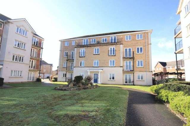  Image of 3 bedroom Flat for sale in Hayling Close Gosport PO12 at Hayling Close  Gosport, PO12 4LU