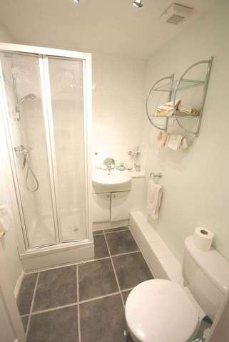  Image of 3 bedroom Flat for sale in Hayling Close Gosport PO12 at Hayling Close  Gosport, PO12 4LU