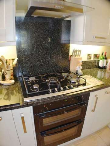  Image of 4 bedroom Detached house for sale in Hempstead Lane Hailsham BN27 at Hempstead Lane  Hailsham, BN27 3AB