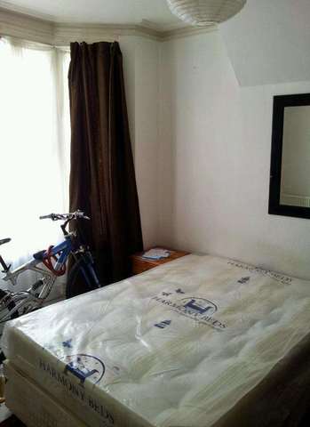  Image of 5 bedroom Detached house to rent in Herbert Street London E13 at Herbert Street Plaistow London, E13 8BG