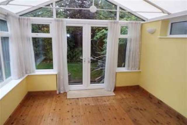  Image of 2 bedroom Property to rent in Herons Court West Bridgford Nottingham NG2 at Nottingham, NG2 6QE