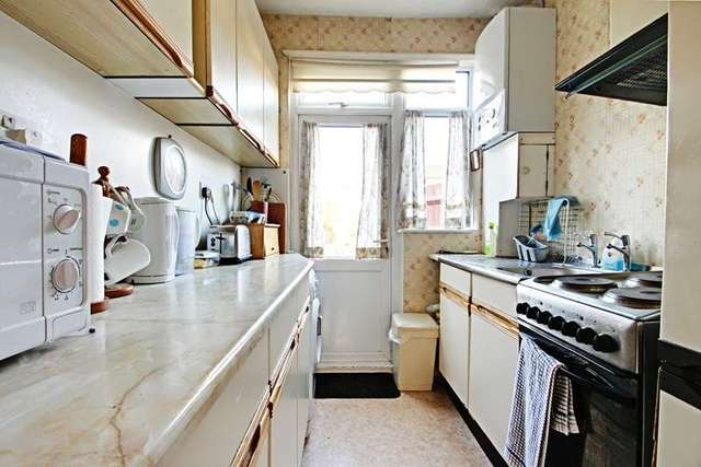  Image of 3 bedroom Property for sale in Herrongate Close Enfield EN1 at Herrongate Close  Enfield, EN1 3BN