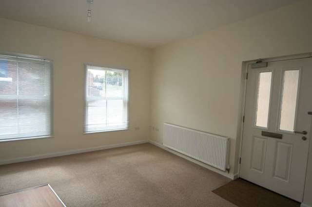  Image of 1 bedroom Flat for sale in High Street Eckington Sheffield S21 at Eckington Sheffield Eckington, S21 4JT