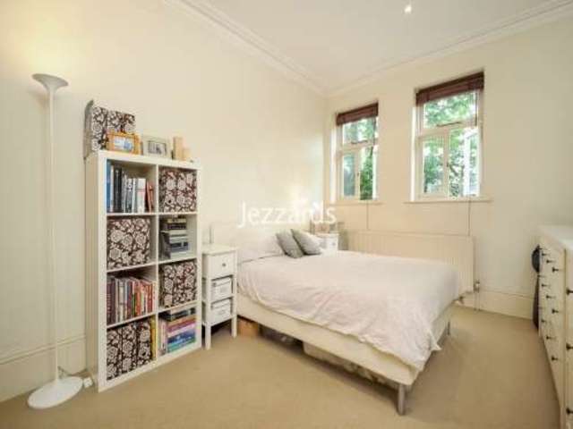  Image of 2 bedroom Flat for sale in High Street Hampton TW12 at Hampton, TW12 2SW