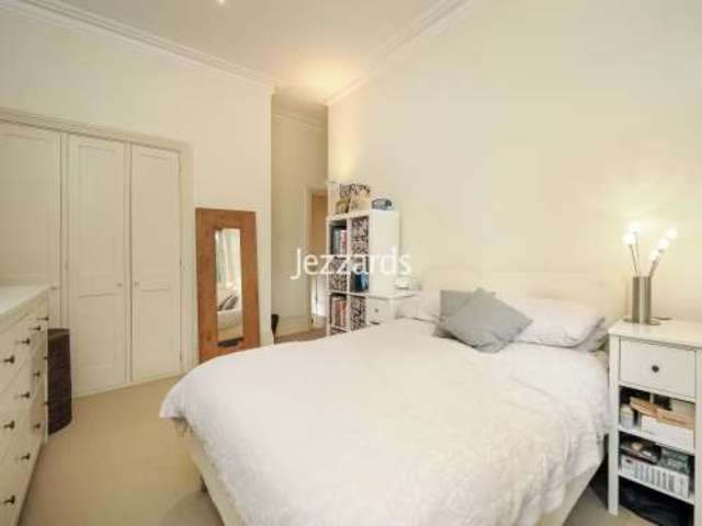  Image of 2 bedroom Flat for sale in High Street Hampton TW12 at Hampton, TW12 2SW