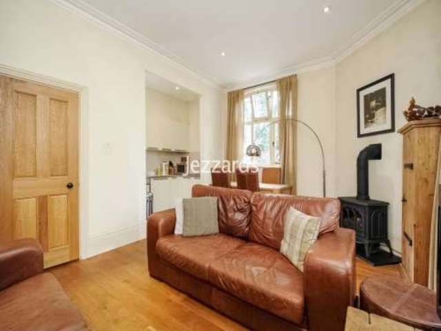  Image of 2 bedroom Flat for sale in High Street Hampton TW12 at Hampton, TW12 2SW