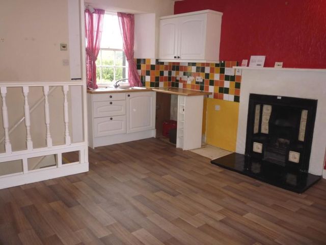  Image of 1 bedroom Flat to rent in High Street Kinghorn Burntisland KY3 at Kinghorn Fife Fife, KY3 9UW