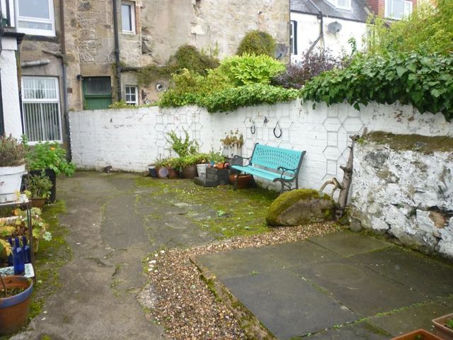  Image of 1 bedroom Flat to rent in High Street Kinghorn Burntisland KY3 at Kinghorn Fife Fife, KY3 9UW