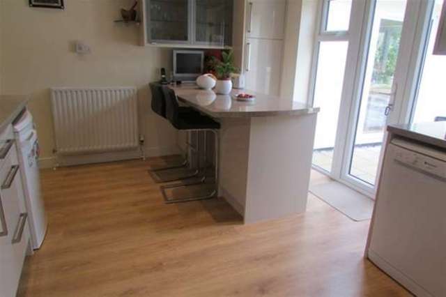  Image of 3 bedroom Detached house for sale in High Street Othery Bridgwater TA7 at Bridgwater, TA7 0QA
