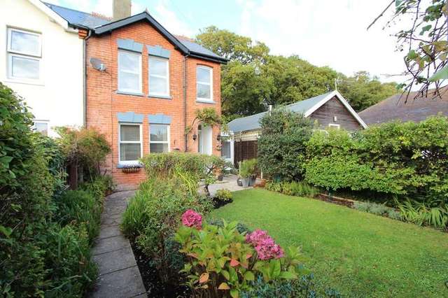  Image of 3 bedroom Cottage for sale in Gordon Road Highcliffe Christchurch BH23 at Highcliffe Christchurch Dorset, BH23 5HN