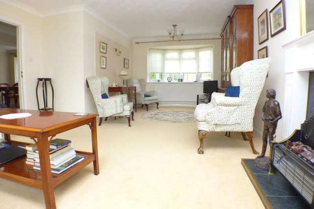  Image of 4 bedroom Detached house for sale in Highview Road Sidcup DA14 at Highview Road  Sidcup, DA14 4EX