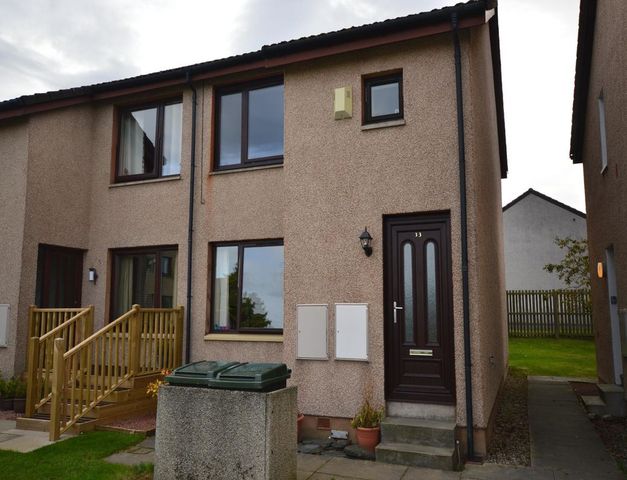  Image of 1 bedroom Flat to rent in Hilton Crescent Inverness IV2 at Inverness Highland Highland, IV2 3DJ