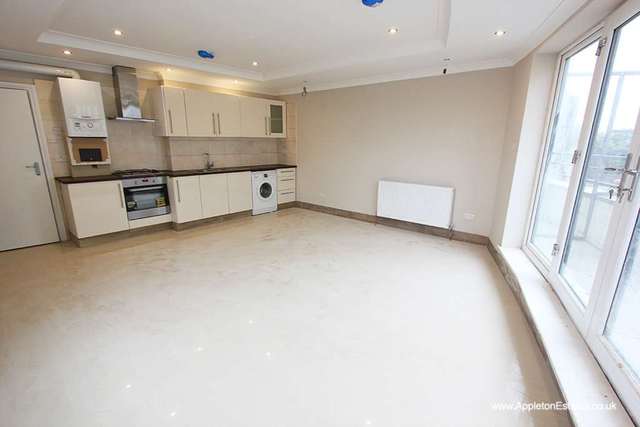 Image of Studio flat to rent in Hogarth Crescent Croydon CR0 at Hogarth Crescent  Croydon, CR0 2GB