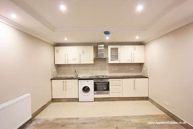  Image of 2 bedroom Apartment to rent in Hogarth Crescent Croydon CR0 at Hogarth Crescent  Croydon, CR0 2GB