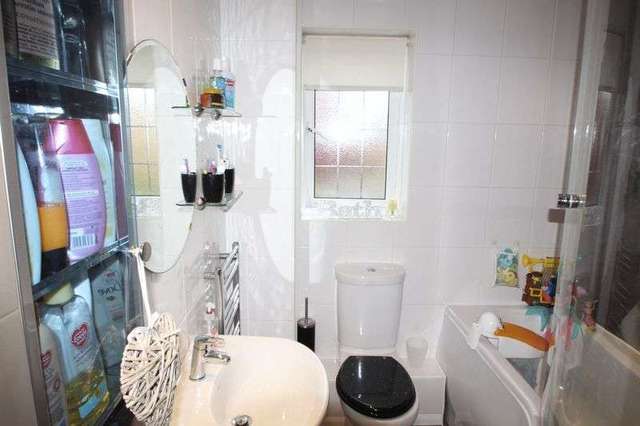  Image of 3 bedroom Semi-Detached house to rent in Holder Road Maidenbower Crawley RH10 at Holder Road Maidenbower Crawley, RH10 7HL