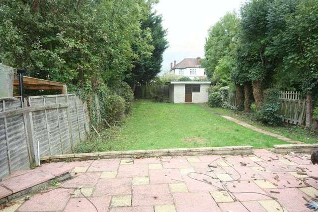  Image of 4 bedroom Property to rent in Holt Road Wembley HA0 at Holt Road  Wembley, HA0 3PS