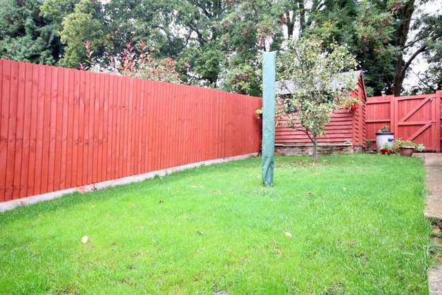  Image of 2 bedroom Detached house for sale in Honeycross Road Hemel Hempstead HP1 at Honeycross Road  Hemel Hempstead, HP1 2JA